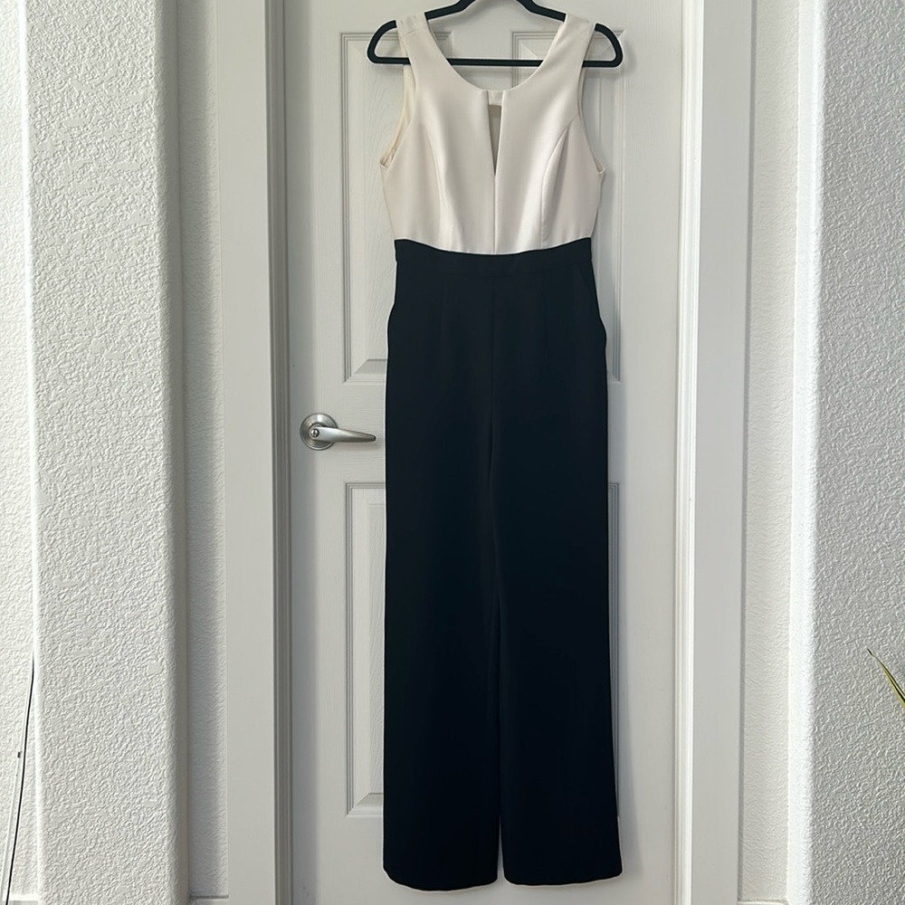 BCBGeneration jumpsuit - size 6